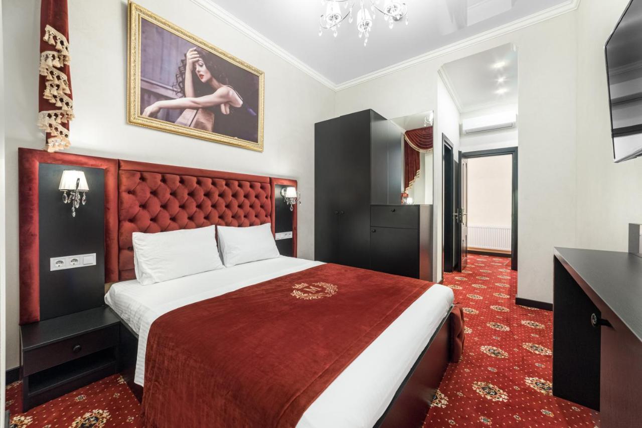 Apart Hotel D'Monica Odesa Exterior photo
