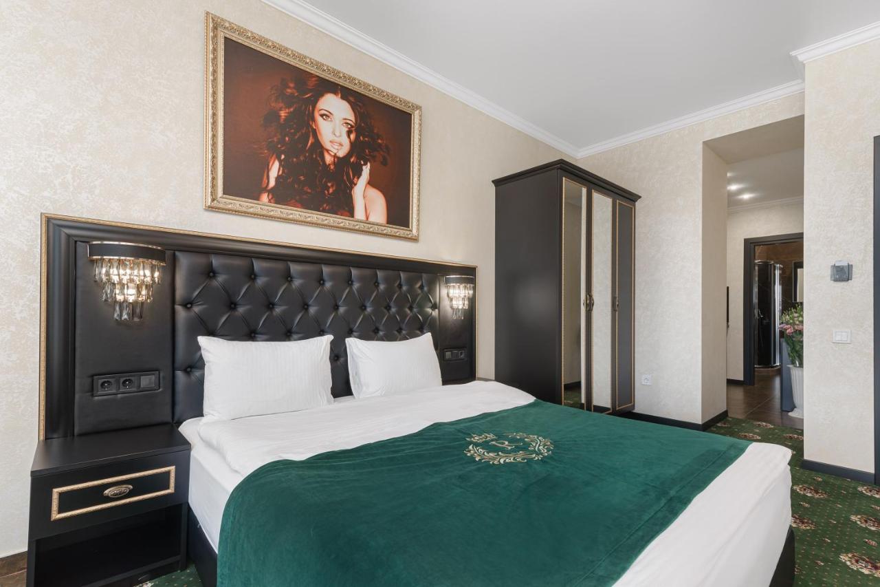 Apart Hotel D'Monica Odesa Exterior photo